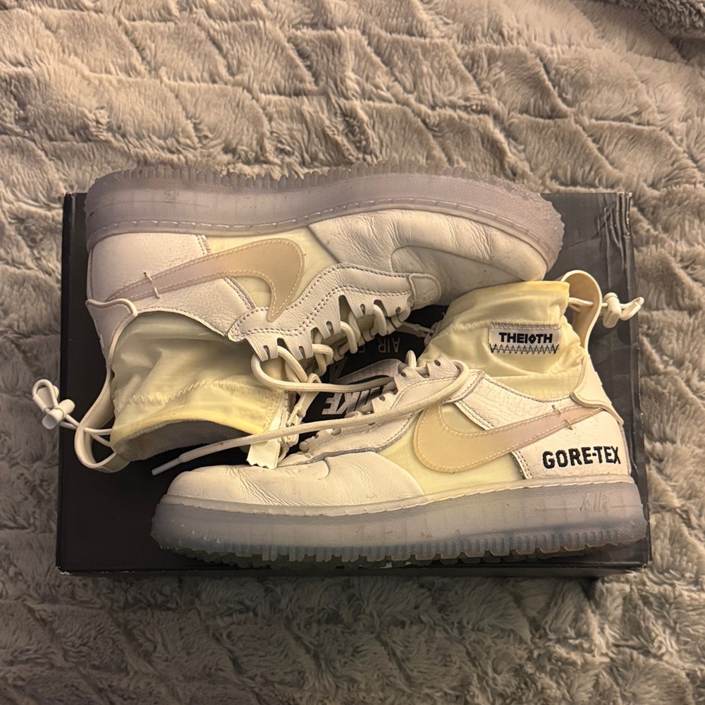 Nike Air Force 1 WTR Gore-Tex Sneakers